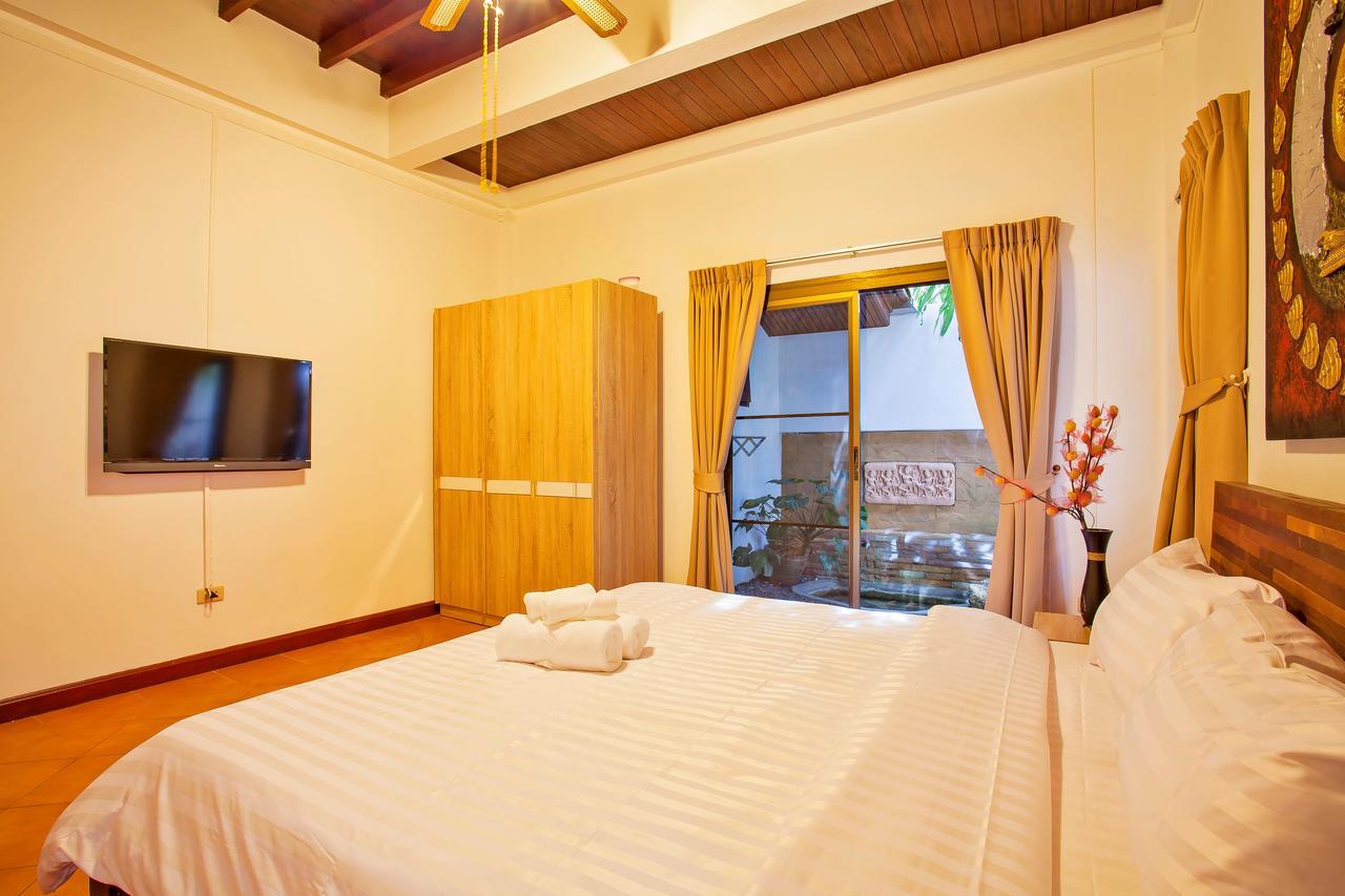 Traditional Thai Villa Nikkie In Tropical Nature, 4Br & Pool, Near Rawai Beach Nai Harn Екстериор снимка